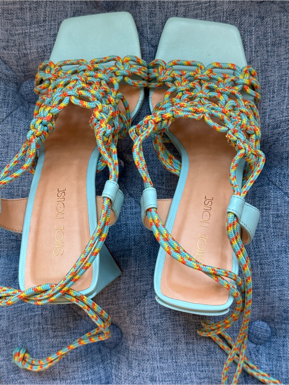 Chunky geometric heels - Picture 4 of 13